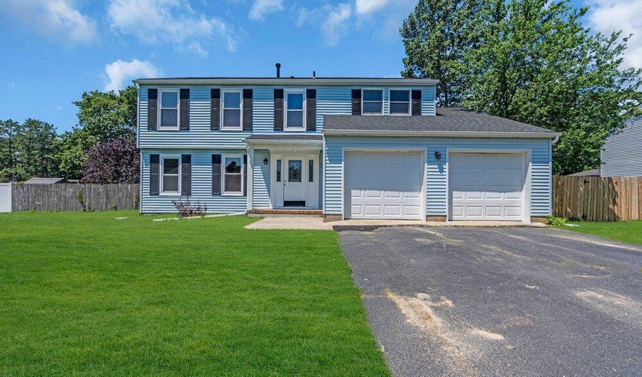 240 Bunnell Ave, Bayville, NJ 08721 - 4 Beds, 3 Bath