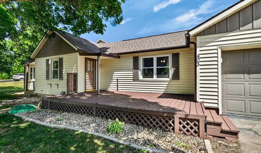 403 North St, Argyle, WI 53504 - 3 Beds, 1 Bath
