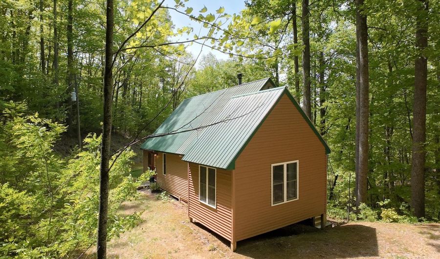 270 LITTLE CABIN Rd, Amherst, VA 24521 - 2 Beds, 2 Bath