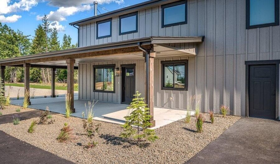25817 N Dickens Rd, Athol, ID 83801 - 3 Beds, 3 Bath