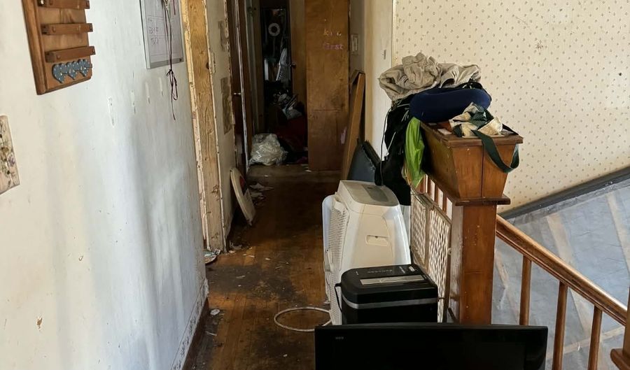 6 Elaine St, Bozrah, CT 06334 - 3 Beds, 2 Bath