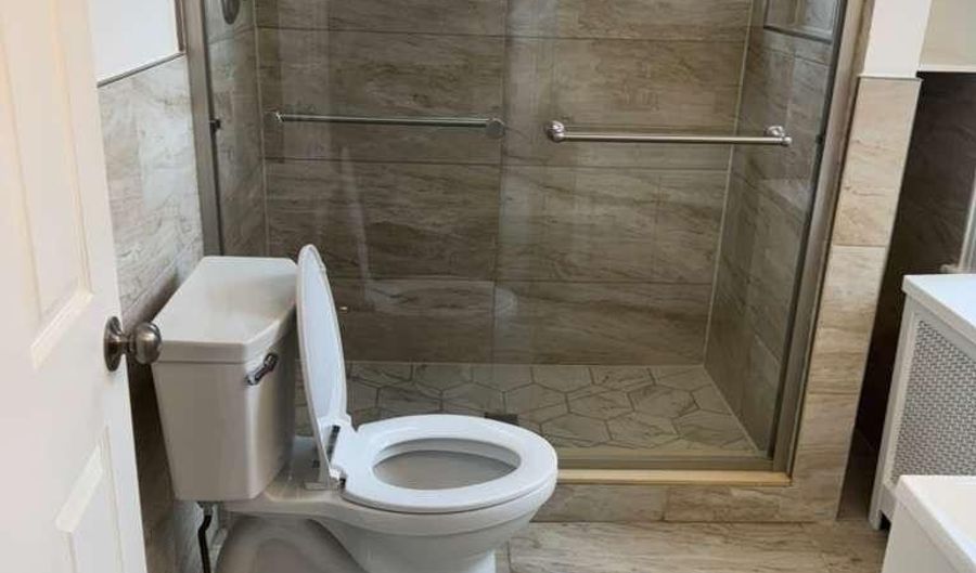 4 Oceanic Ter, Atlantic City, NJ 08401 - 1 Beds, 1 Bath