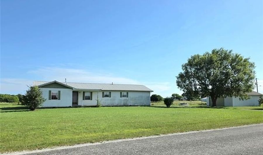 10781 County Road 1550, Ada, OK 74820 - 3 Beds, 2 Bath