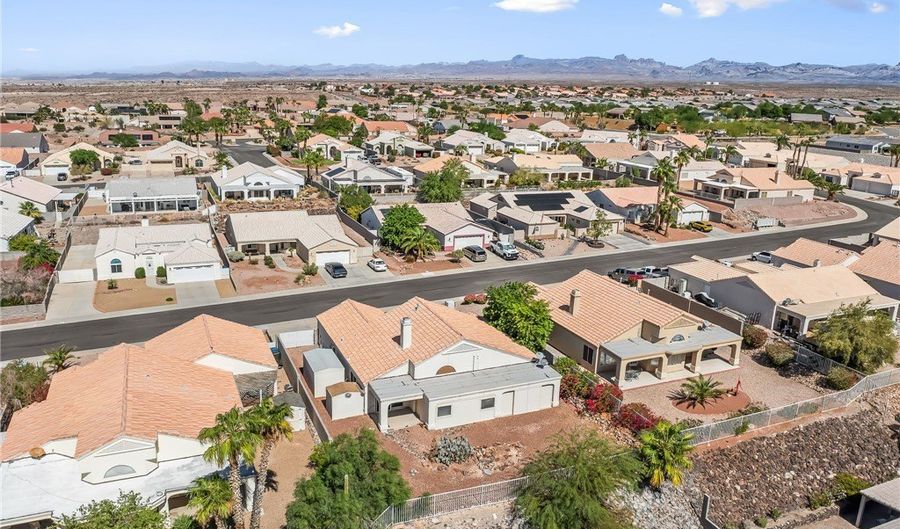 2542 Bridlewise Ln, Bullhead City, AZ 86442 - 3 Beds, 2 Bath
