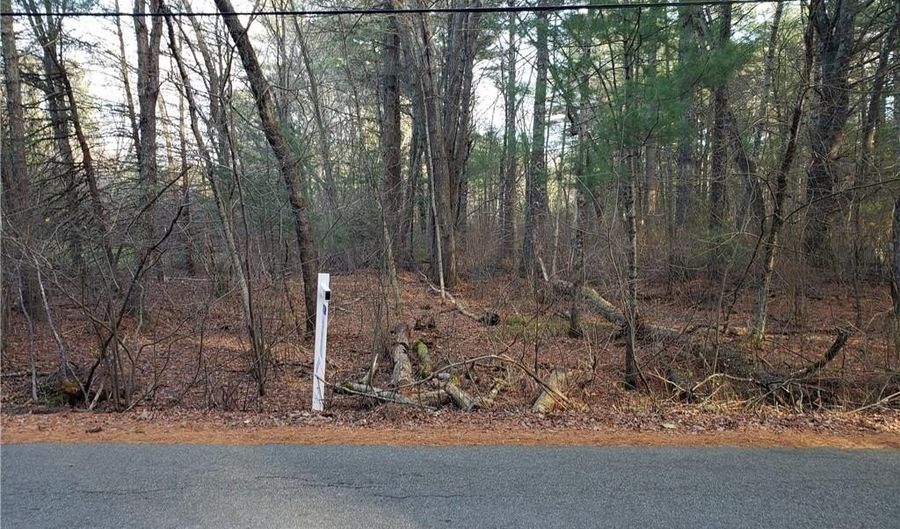 Hollywood Avenue, Coventry, RI 02816 - 0 Beds, 0 Bath