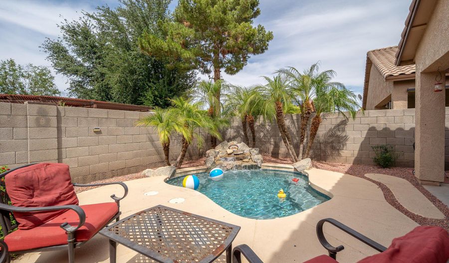 12936 W FLOWER St, Avondale, AZ 85392 - 4 Beds, 2 Bath