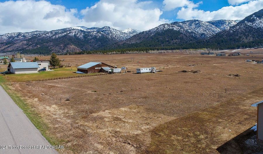 2 Acres BENCH Rd, Bedford, WY 83112 - 0 Beds, 0 Bath