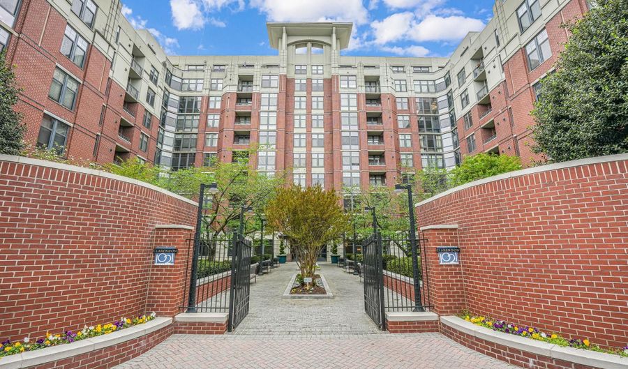 1021 N GARFIELD St 233, Arlington, VA 22201 - 1 Beds, 1 Bath