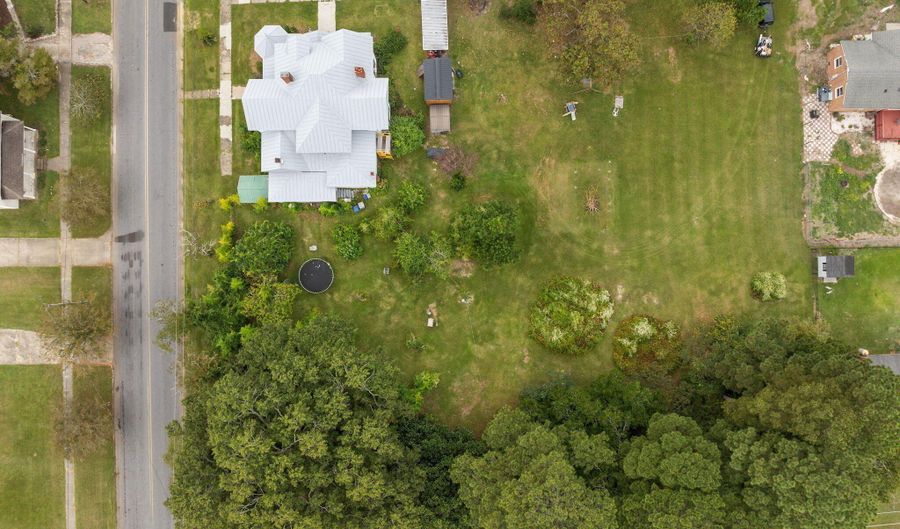 675 Second St, Ayden, NC 28513 - 4 Beds, 2 Bath