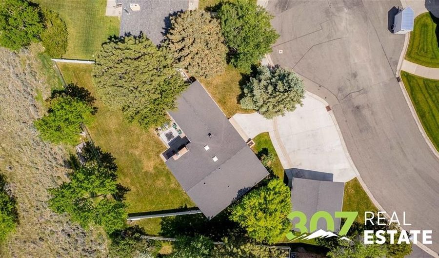 1507 Shepard Pl, Cody, WY 82414 - 4 Beds, 3 Bath