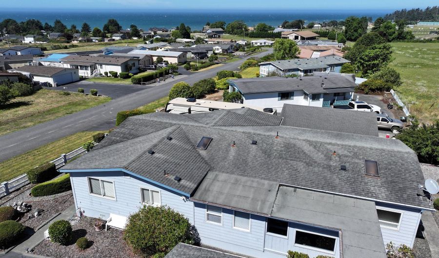 98609 CAMELLIA Dr, Brookings, OR 97415 - 3 Beds, 2 Bath