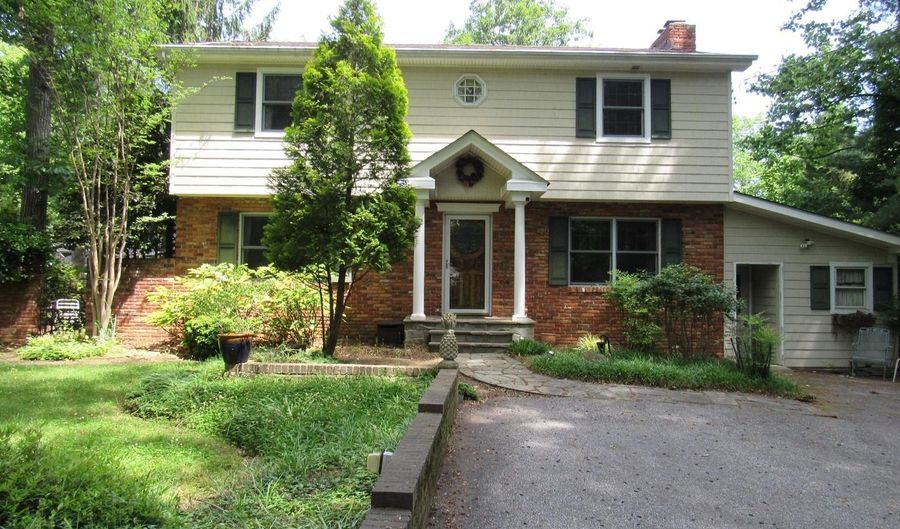 2644 QUEEN ANNE Cir, Annapolis, MD 21403 - 3 Beds, 4 Bath