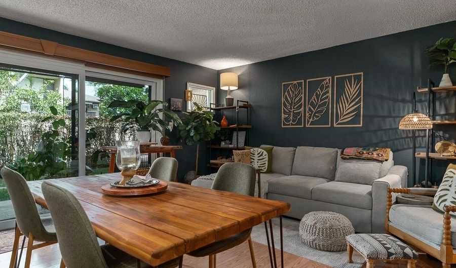 1299 ULUNIU Rd 103E, Kihei, HI 96753 - 1 Beds, 1 Bath