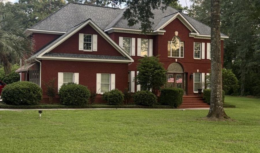 105 Willow Dr, Andalusia, AL 36421 - 4 Beds, 4 Bath
