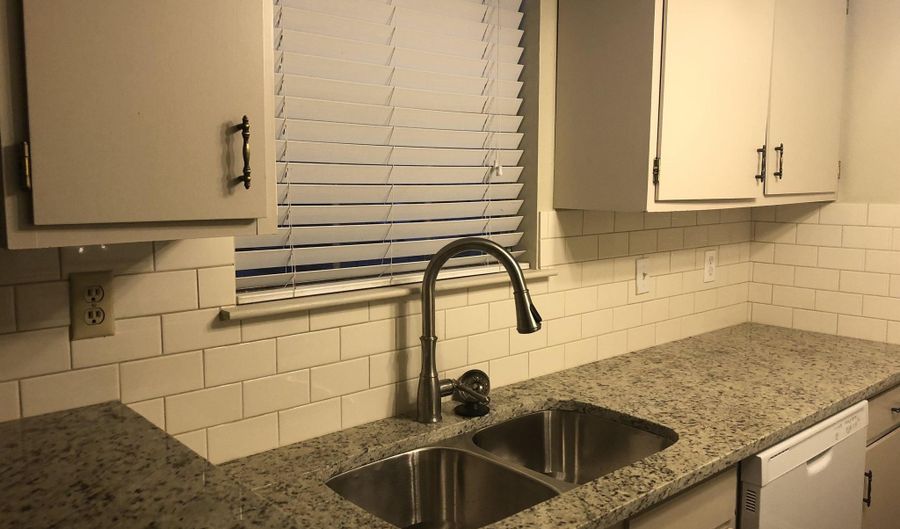 2100 College Dr #174, Baton Rouge, LA 70808 - 2 Beds, 2 Bath