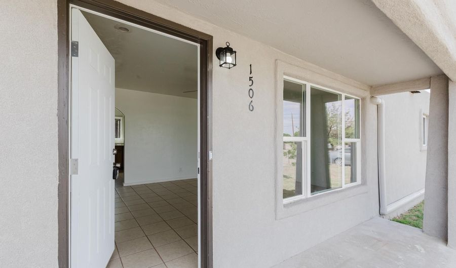 1506 Lincoln Ave, Alamogordo, NM 88310 - 3 Beds, 2 Bath