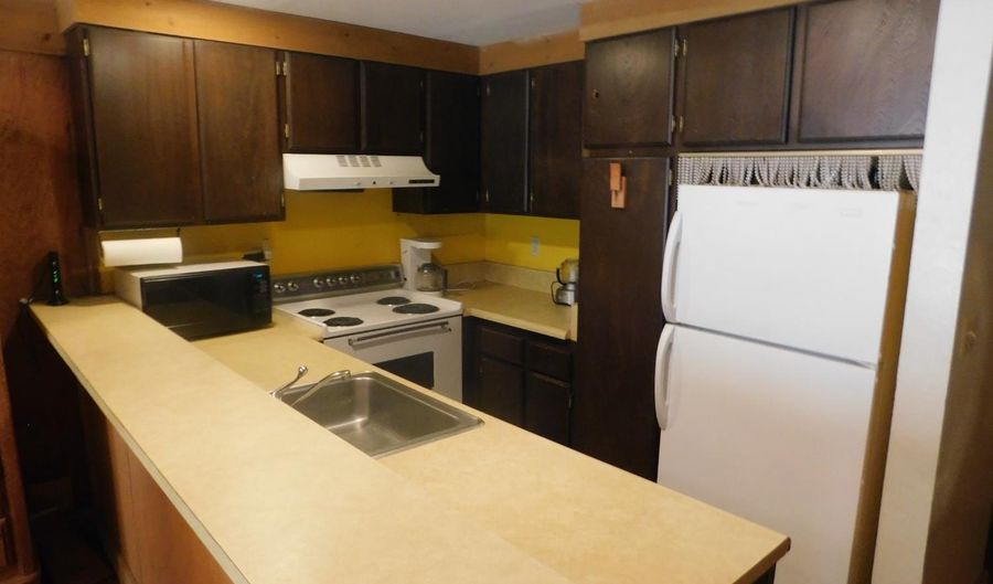 200 Creekside Dr, Bear Valley, CA 95223 - 1 Beds, 1 Bath