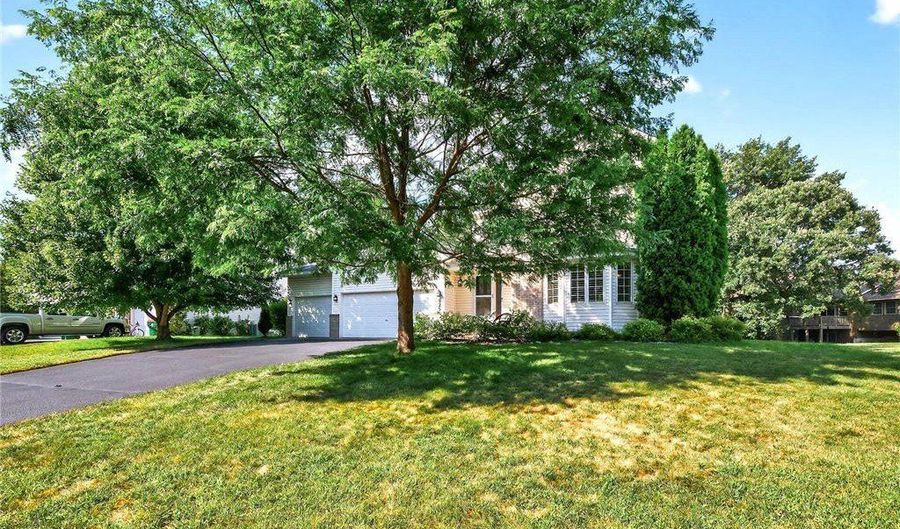 925 139th Ave NW, Andover, MN 55304 - 4 Beds, 4 Bath