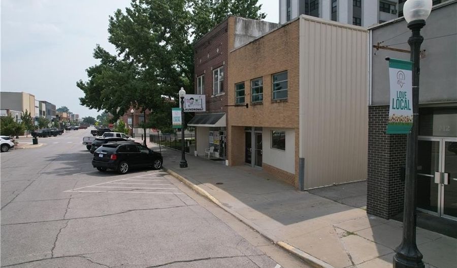 710 Commercial St, Atchison, KS 66002 - 0 Beds, 0 Bath