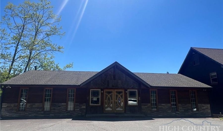 2780 Tynecastle Hwy, Banner Elk, NC 28604 - 0 Beds, 0 Bath