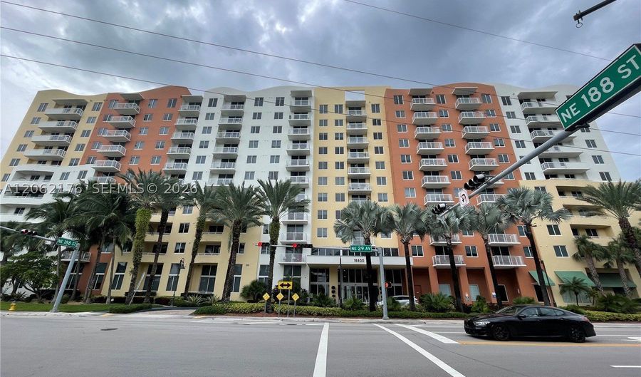 18800 NE 29th Ave 418, Aventura, FL 33180 - 3 Beds, 2 Bath