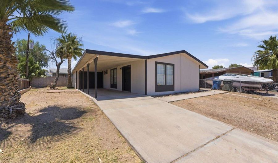 2021 Colorado Blvd, Bullhead City, AZ 86442 - 3 Beds, 2 Bath