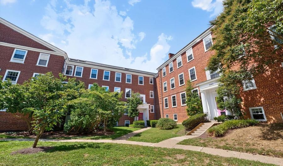3530 39TH St NW #E-653, Washington, DC 20016 - 2 Beds, 1 Bath