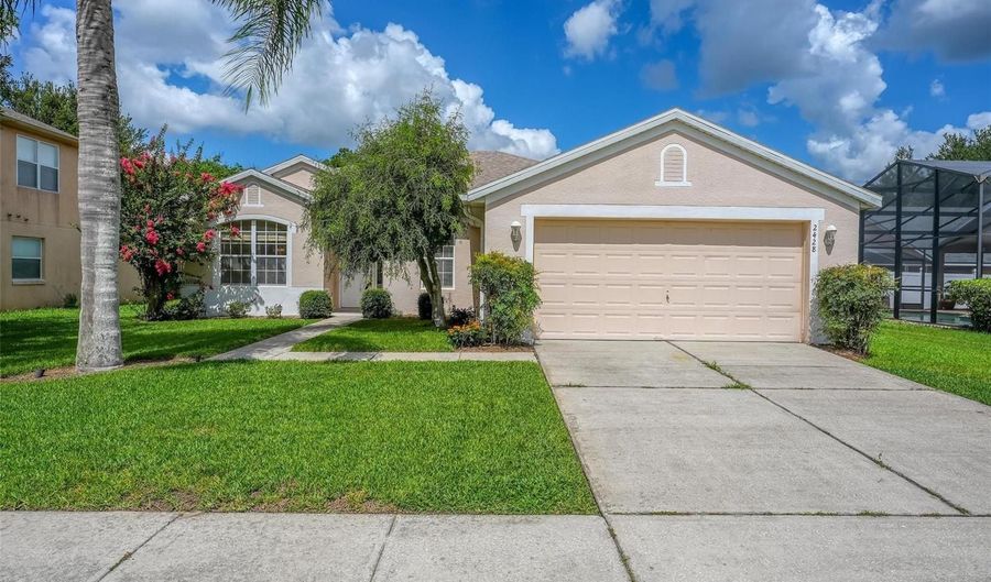 2428 WALNUT HEIGHTS Rd, Apopka, FL 32703 - 3 Beds, 2 Bath