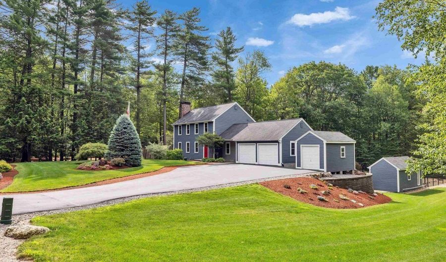 66 Cambridge Rd, Bedford, NH 03110 - 3 Beds, 2 Bath