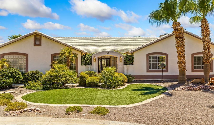 795 Park Ridge Cir, Bullhead City, AZ 86429 - 4 Beds, 3 Bath