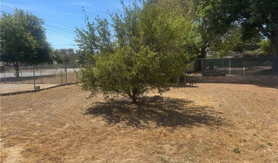 3066 W George St, Banning, CA 92220 - 3 Beds, 1 Bath