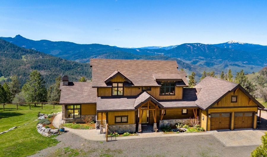 1940 Soda Mountain Rd, Ashland, OR 97520 - 3 Beds, 3 Bath
