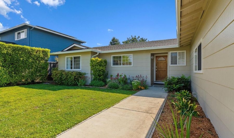 391 Danube Dr, Aptos, CA 95003 - 3 Beds, 2 Bath