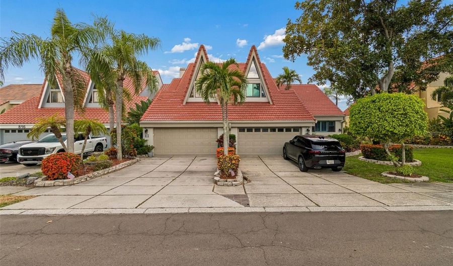 820 SYMPHONY ISLES Blvd, Apollo Beach, FL 33572 - 3 Beds, 3 Bath