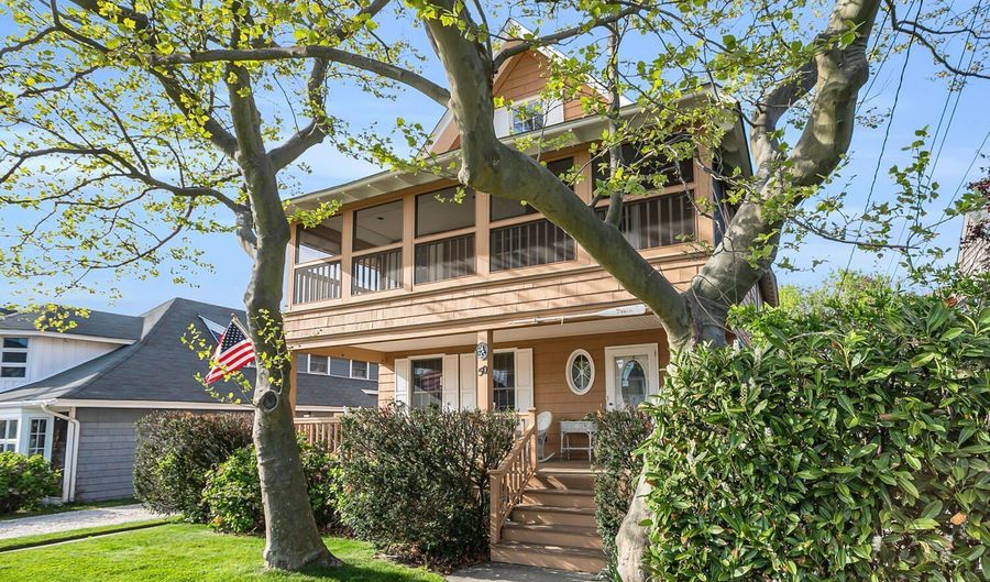 50 Bridge Ave, Bay Head, NJ 08742 - 5 Beds, 3 Bath