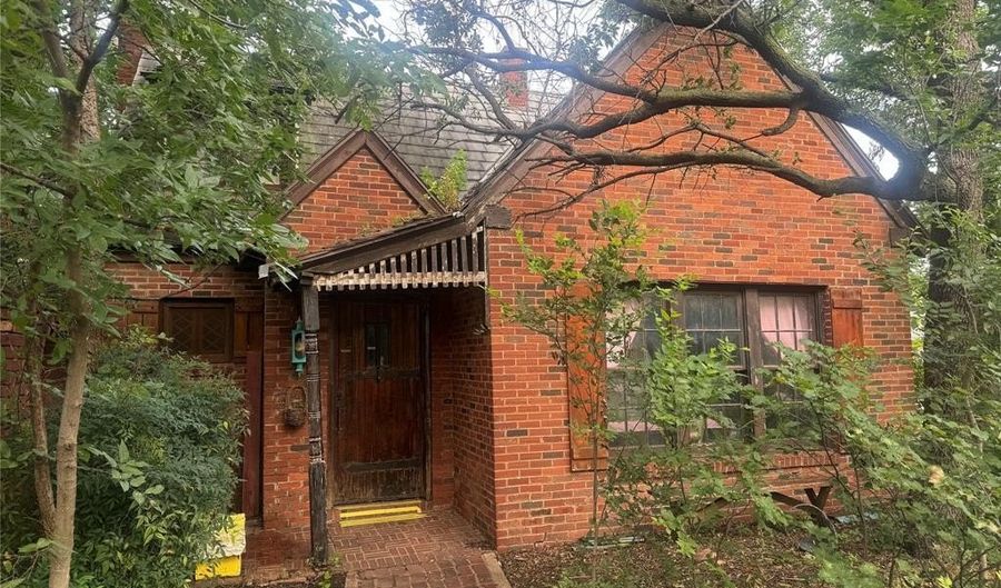 1002 Ross Ave, Abilene, TX 79605 - 4 Beds, 2 Bath