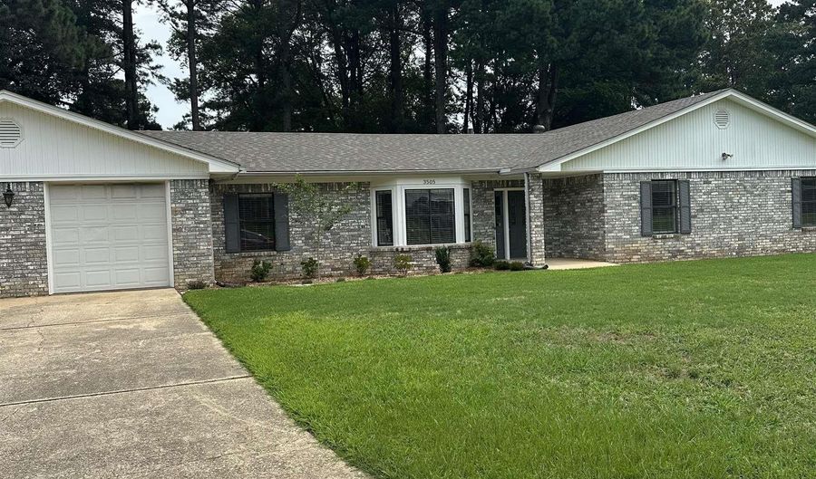 3505 STOCKTON Dr, Benton, AR 72015 - 4 Beds, 3 Bath