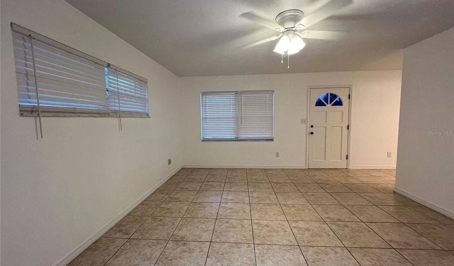 1238 WOODMERE Dr, Altamonte Springs, FL 32714 - 2 Beds, 1 Bath