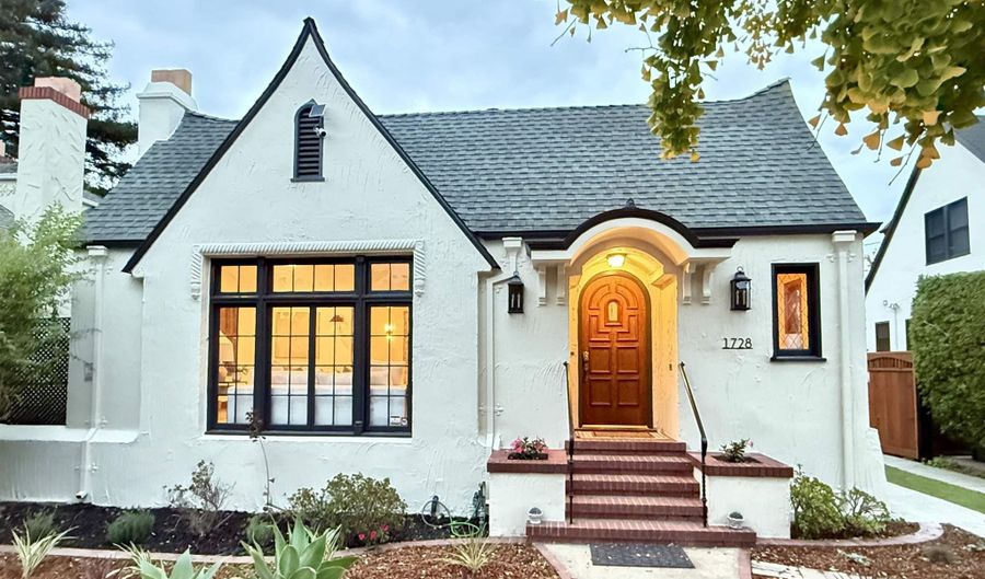 1728 Cambridge Dr, Alameda, CA 94501 - 4 Beds, 3 Bath