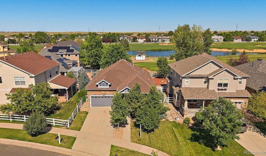 1392 S Duquesne Cir, Aurora, CO 80018 - 4 Beds, 3 Bath