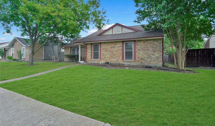 1306 Clearview Dr, Allen, TX 75002 - 3 Beds, 2 Bath