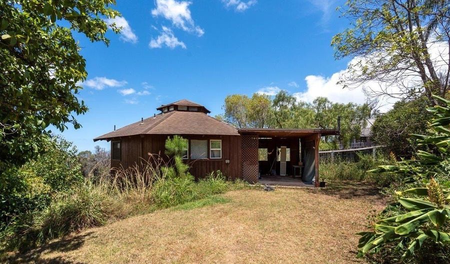 1365 Piiholo Rd, Makawao, HI 96768 - 3 Beds, 2 Bath