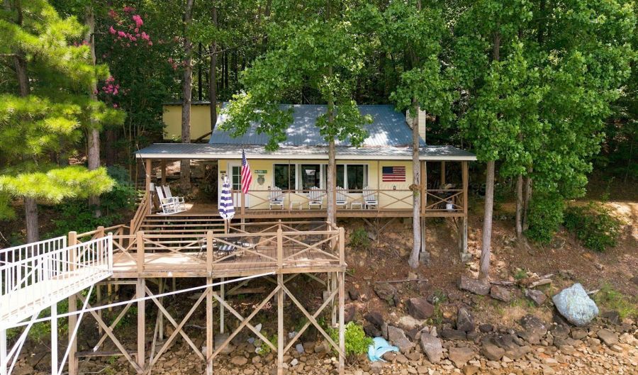 1597 OLD HOUSTON Rd, Arley, AL 35541 - 3 Beds, 2 Bath