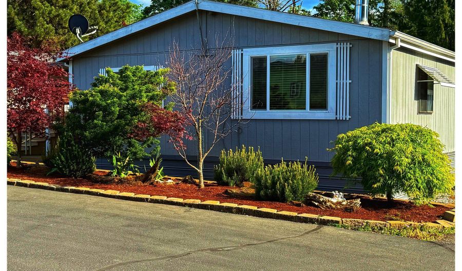 13025 SE ORIENT Dr 40, Boring, OR 97009 - 3 Beds, 2 Bath