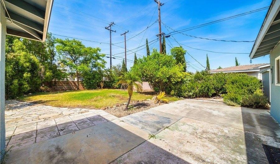 3357 W Olinda, Anaheim, CA 92804 - 3 Beds, 2 Bath