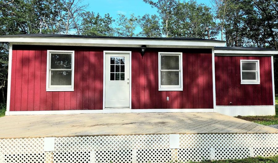 136 N PIONEER Ln, Augusta, WV 26704 - 2 Beds, 1 Bath