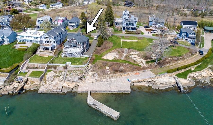27 Prospect Hill Rd, Branford, CT 06405 - 4 Beds, 5 Bath