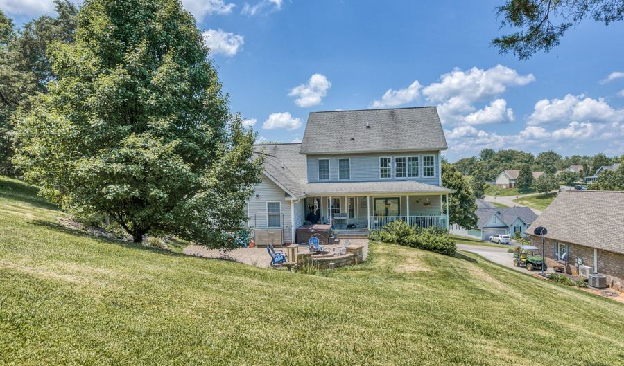 17031 Sedona Dr, Abingdon, VA 24211 - 3 Beds, 3 Bath