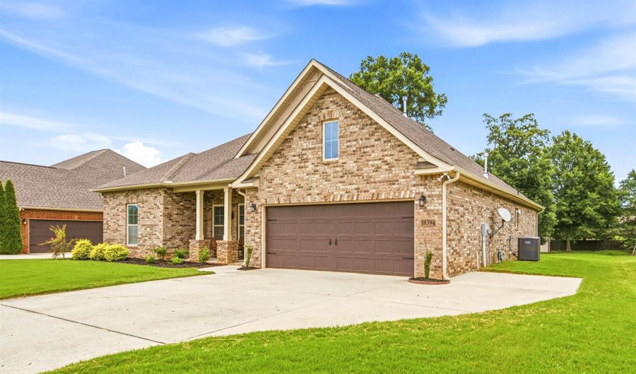 18394 Red Tail St, Athens, AL 35613 - 4 Beds, 2 Bath