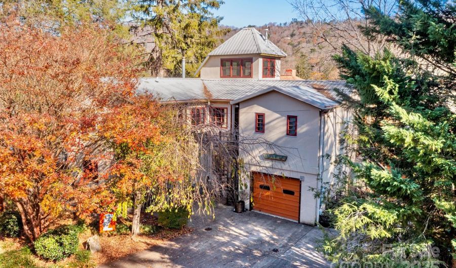 297 Hillside St, Asheville, NC 28801 - 3 Beds, 0 Bath
